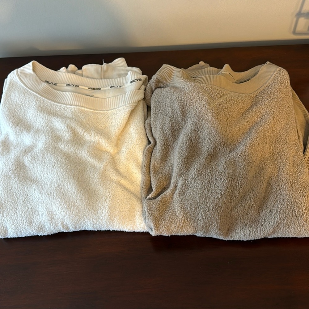 Aerie Sweatshirts